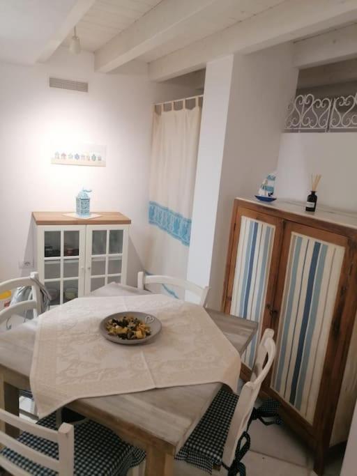 Charly'S House Villa กาญารี ภายนอก รูปภาพ
