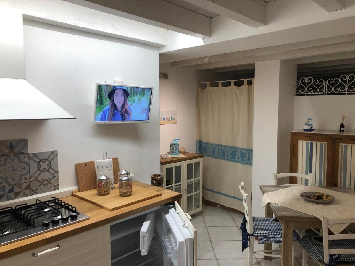 Charly'S House Villa กาญารี ภายนอก รูปภาพ